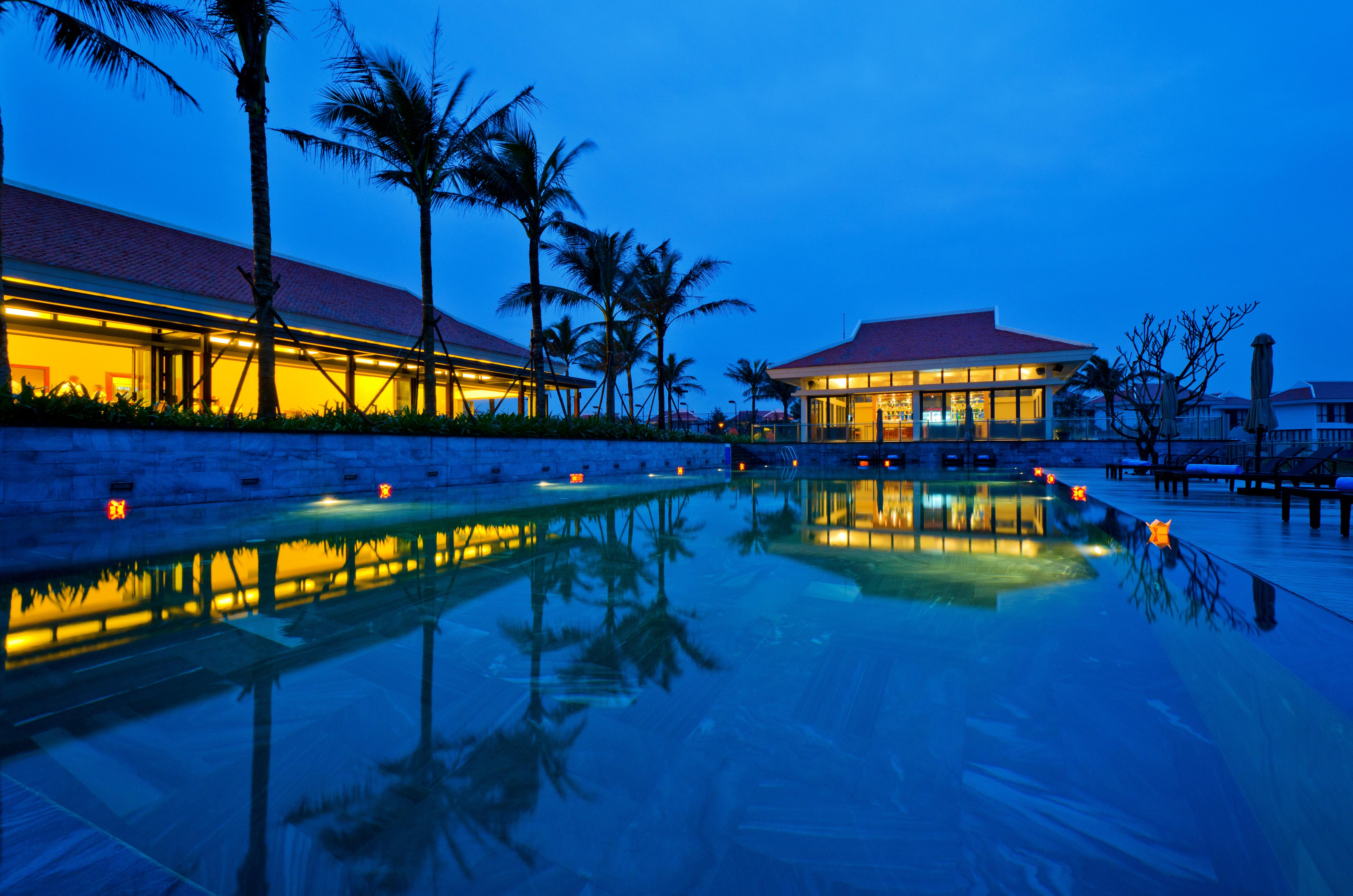 The Ocean Villas Managed By The Ocean Resort Дананг Экстерьер фото