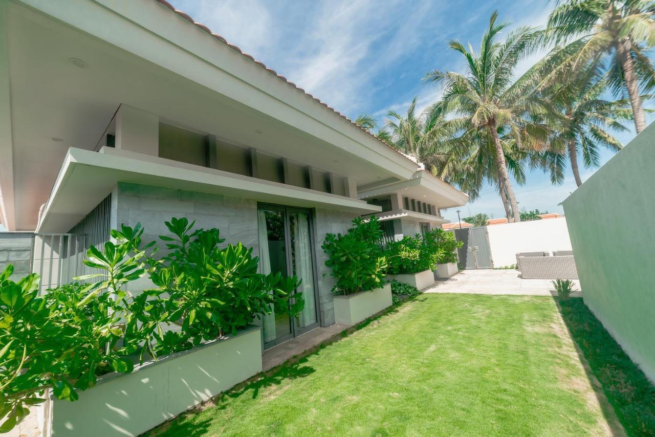 The Ocean Villas Managed By The Ocean Resort Дананг Экстерьер фото